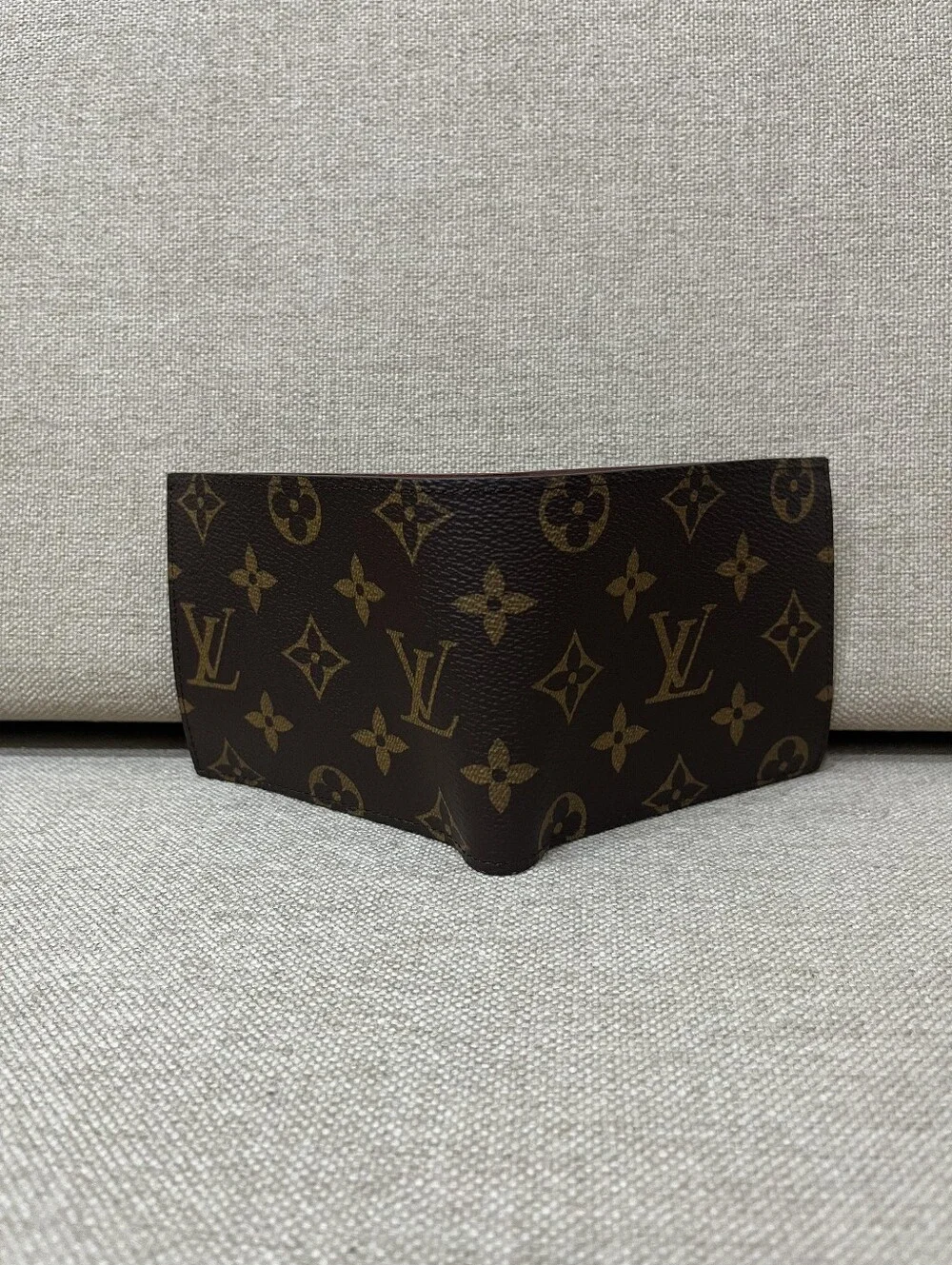 Louis Vuitton Tan/Brown Leather Money Clip Wallet
